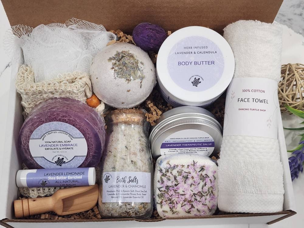 Personalized Lavender Spa Gift Box | Organic Handmade Self Care Basket, Calming & Refreshing Gift for Her on Birthday, Mother's Day Gift