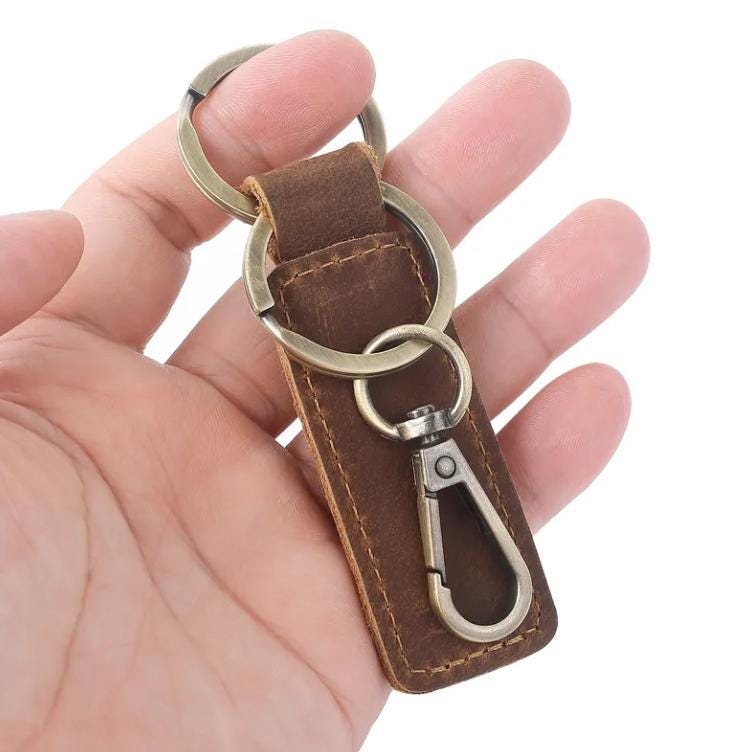 Personalized Leather Keychain, Customized Keychain, Custom Leather Key chain, Key Chain Gift, Custom Key Chain, Gift for Him, New Home Gift.