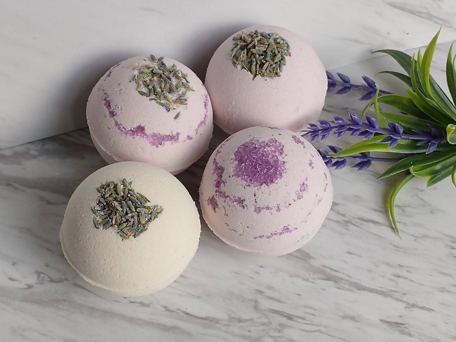 Lavender Spa Gift Set, Natural Bath & Body, Self-Care Box