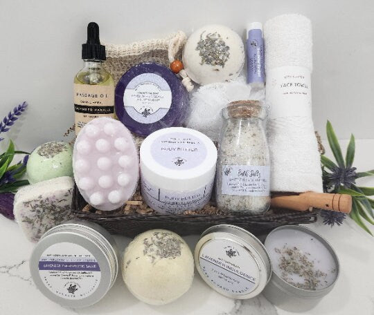 Spa gift set, Birthday Gift Box, Spa gift basket, Spa gift box, Mothers Day gift, Self-care, Sending a hug, Thinking of You Gift Box.