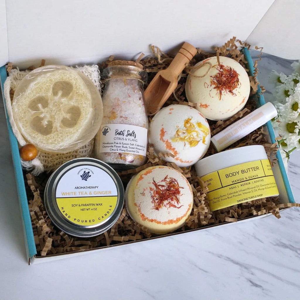Personalized Spa Gift Set for Women | Self Care Basket, Birthday, Mother's Day Gift Box | Relaxation & Pampering, Thinking of You Gift Box