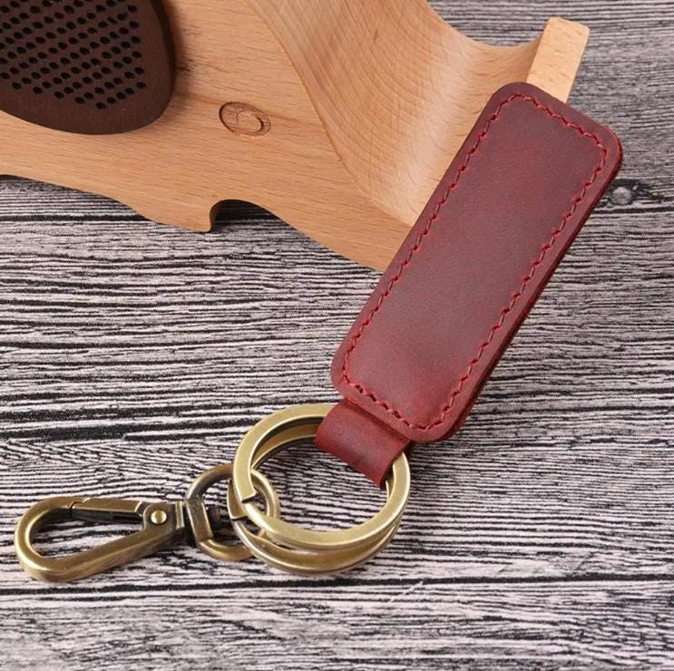 Personalized Leather Keychain, Customized Keychain, Custom Leather Key chain, Key Chain Gift, Custom Key Chain, Gift for Him, New Home Gift.