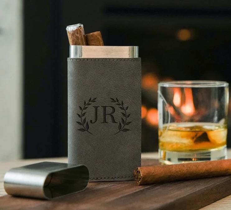 Etched Leather Cigar Case with Cutter, Groomsmen Gifts, Best Man Gift, Men's Birthday Gift Personalized Leather Cigar Case, Golfers Gift